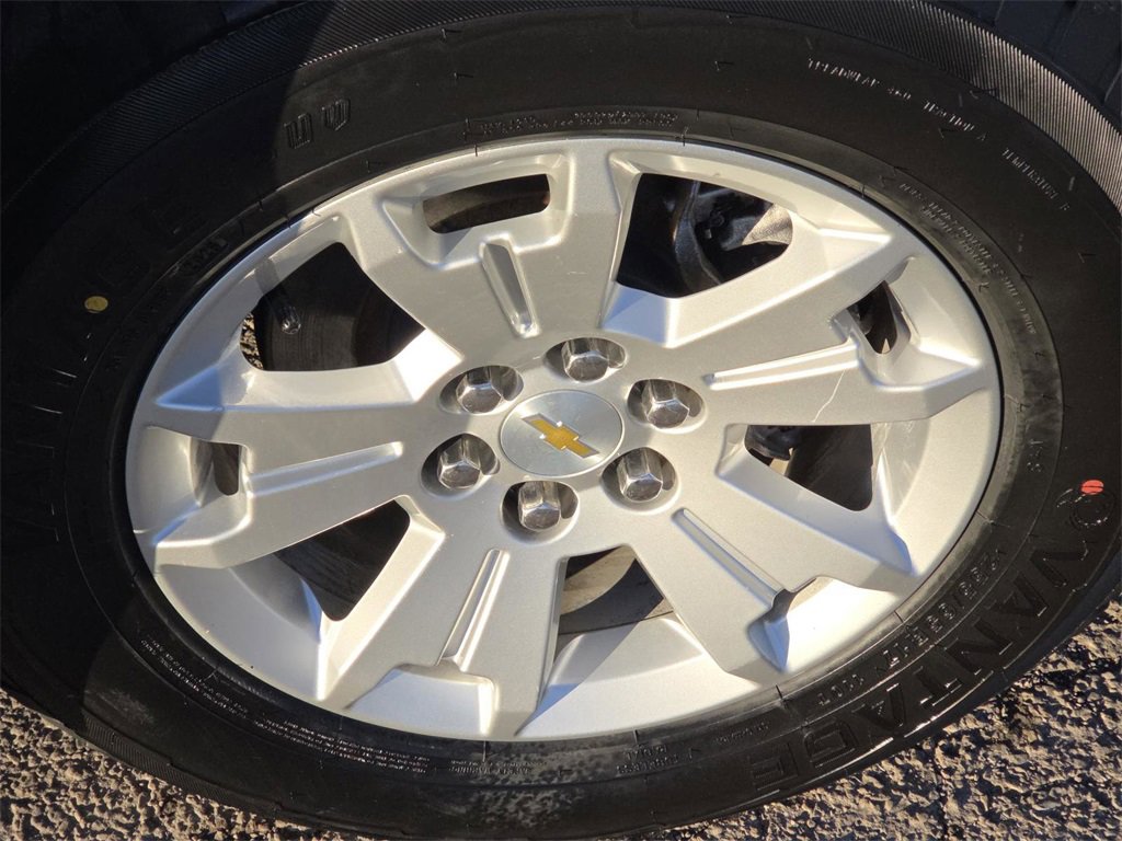 Used 2022 Chevrolet Colorado LT w/ Fleet Safety Package image 8