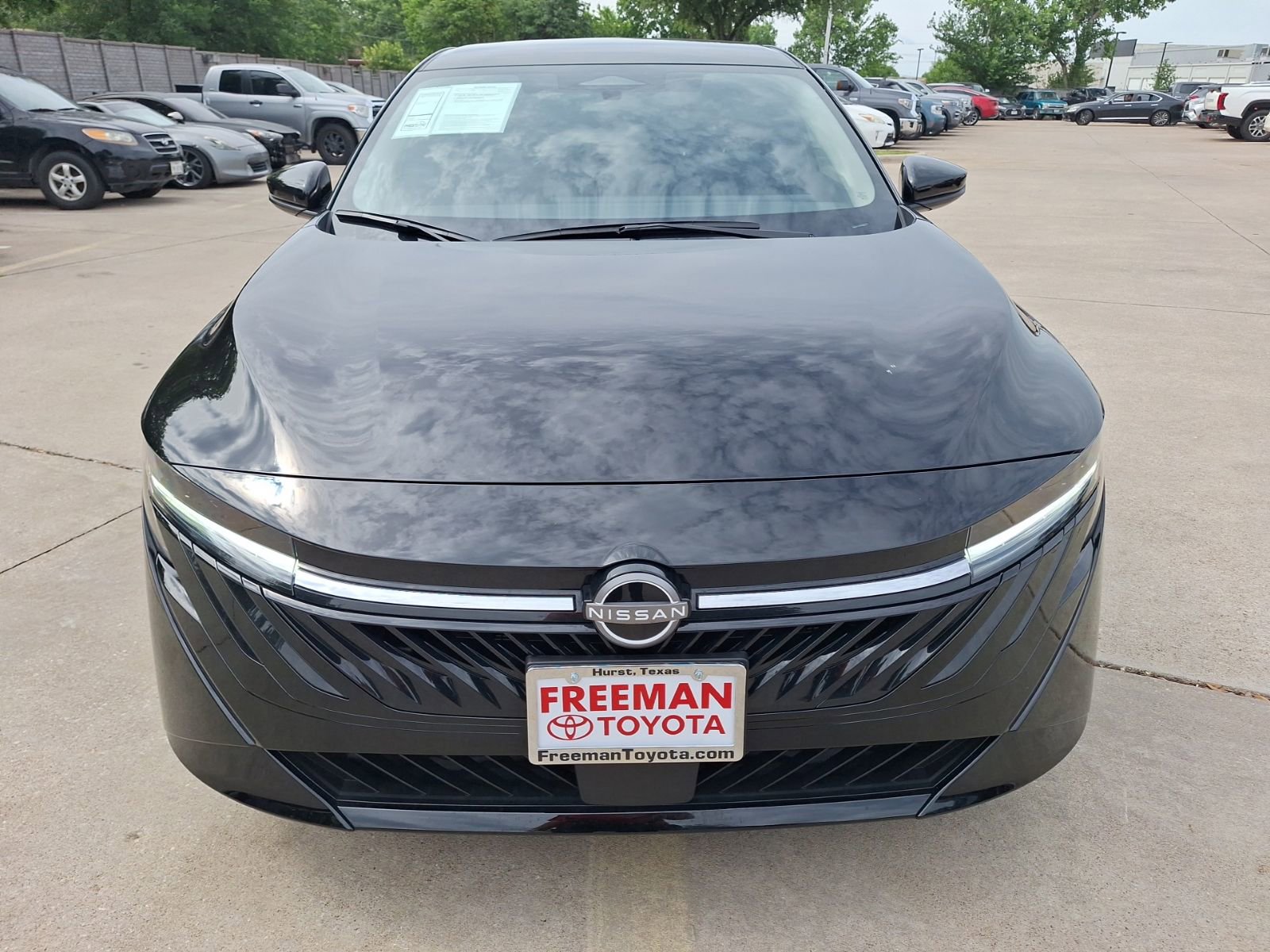 Used 2026 Nissan Sentra SV w/ Floor Mat Package FWD image 9