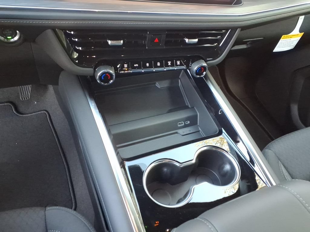 New 2026 Chevrolet Tahoe LS w/ LS Custom Edition AWD/4WD image 23