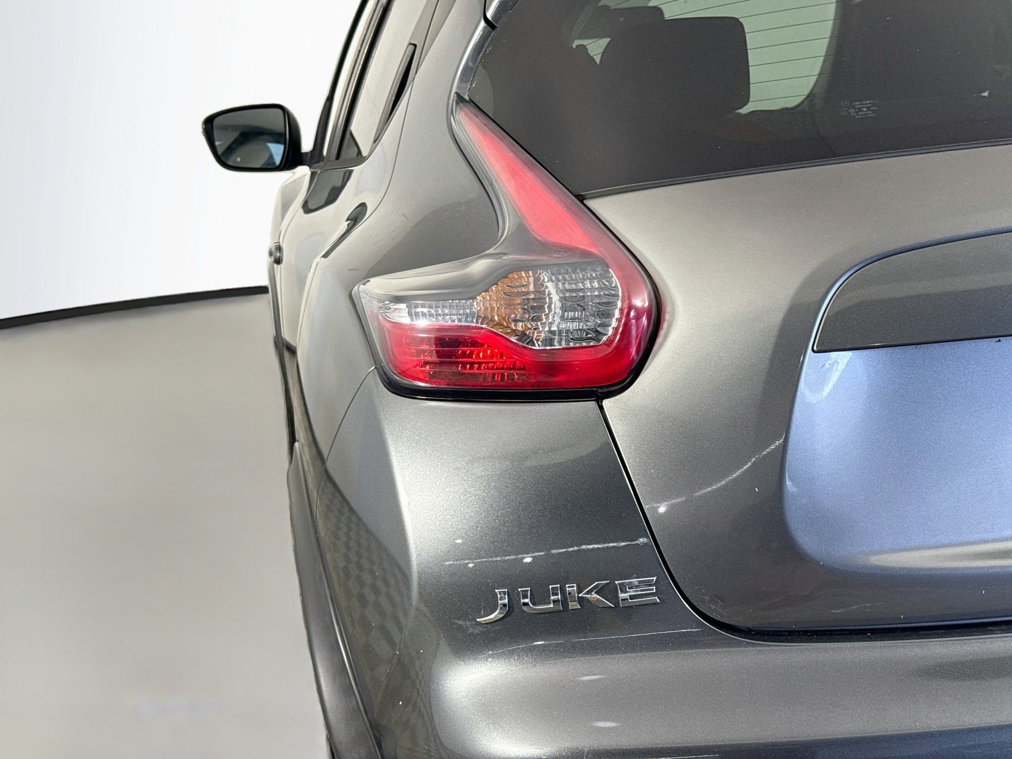 Used 2017 Nissan Juke SV FWD image 36