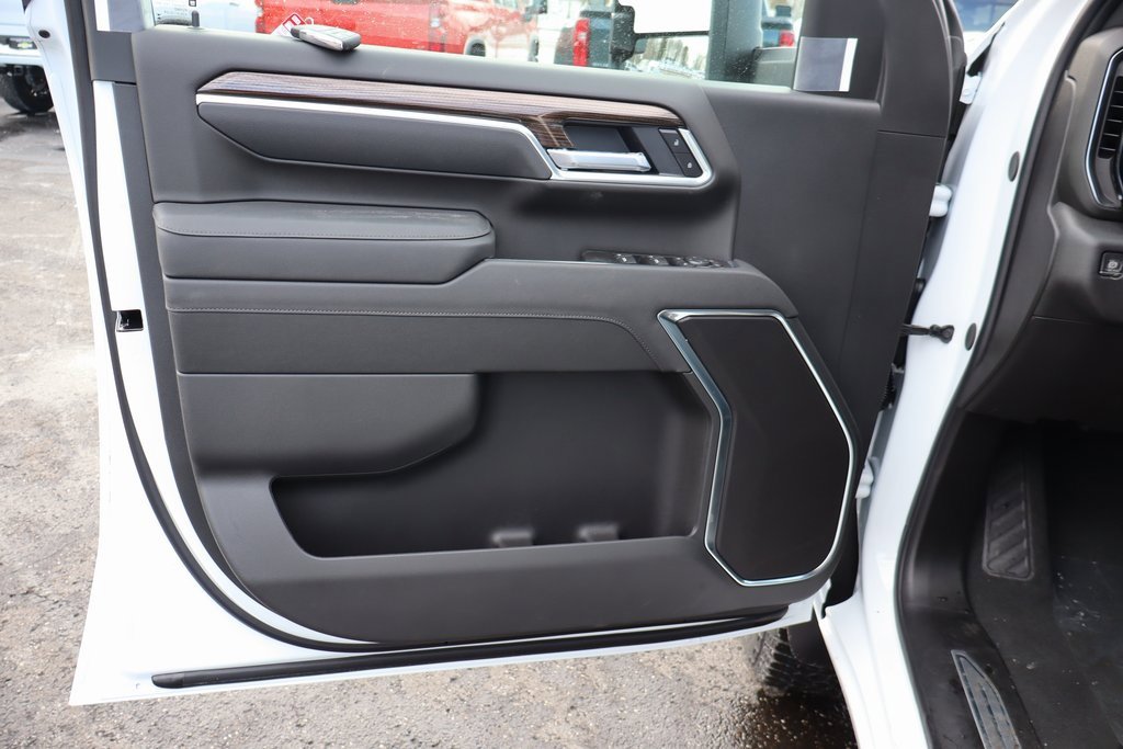 New 2026 Chevrolet Silverado 2500 LT w/ All Star Edition image 4