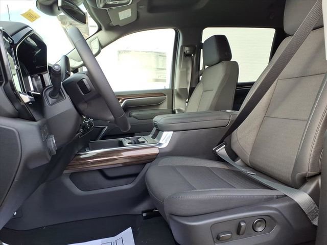 New 2026 Chevrolet Silverado 2500 LT w/ All Star Edition image 7