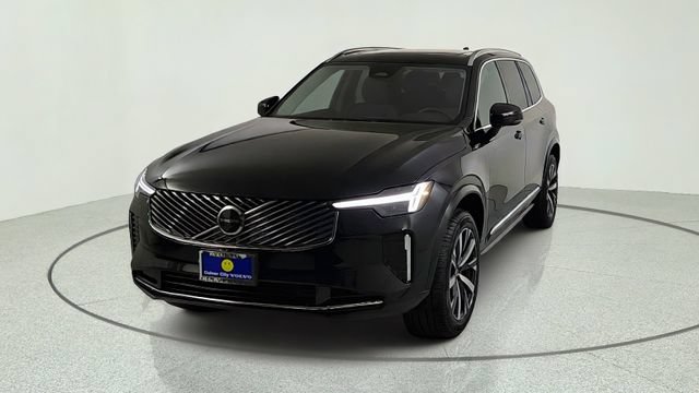New 2026 Volvo XC90 B5 Core w/ Protection Package Premier AWD/4WD image 2