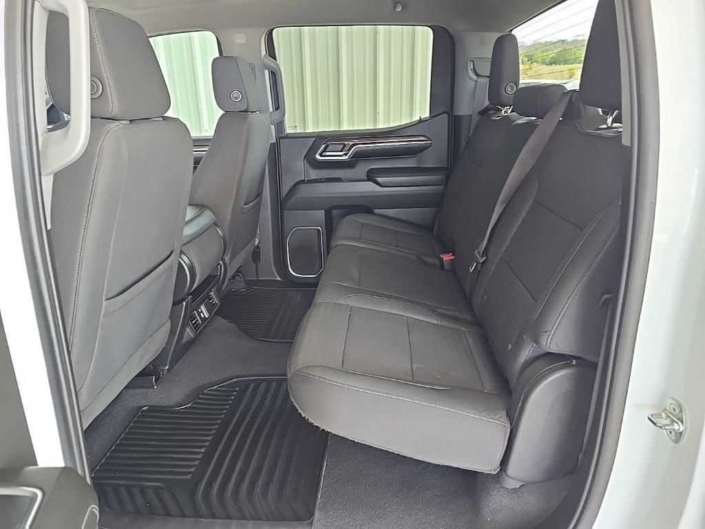 Used 2023 Chevrolet Silverado 1500 LT image 10