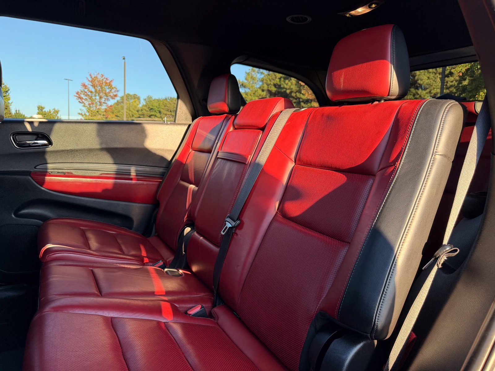 Used 2022 Dodge Durango R/T w/ Blacktop Package AWD/4WD image 29