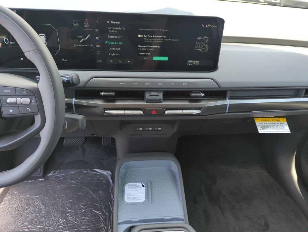 New 2027 Kia EV3 Wind FWD image 25