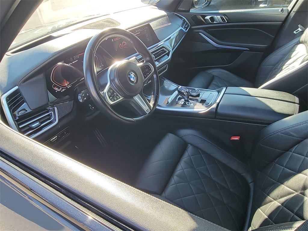 Used 2023 BMW X5 M50i w/ Executive Package image 10