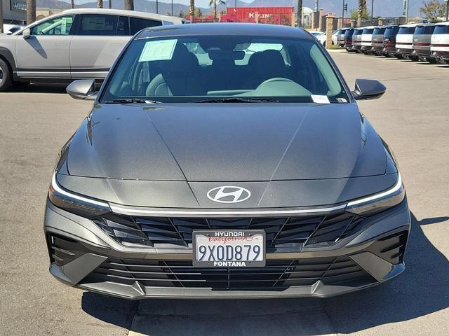 Certified 2026 Hyundai Elantra SE FWD image 30