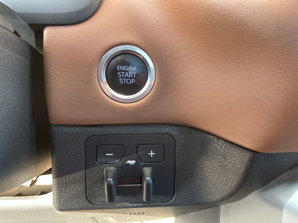 Used 2023 Toyota Tundra 1794 Edition image 31