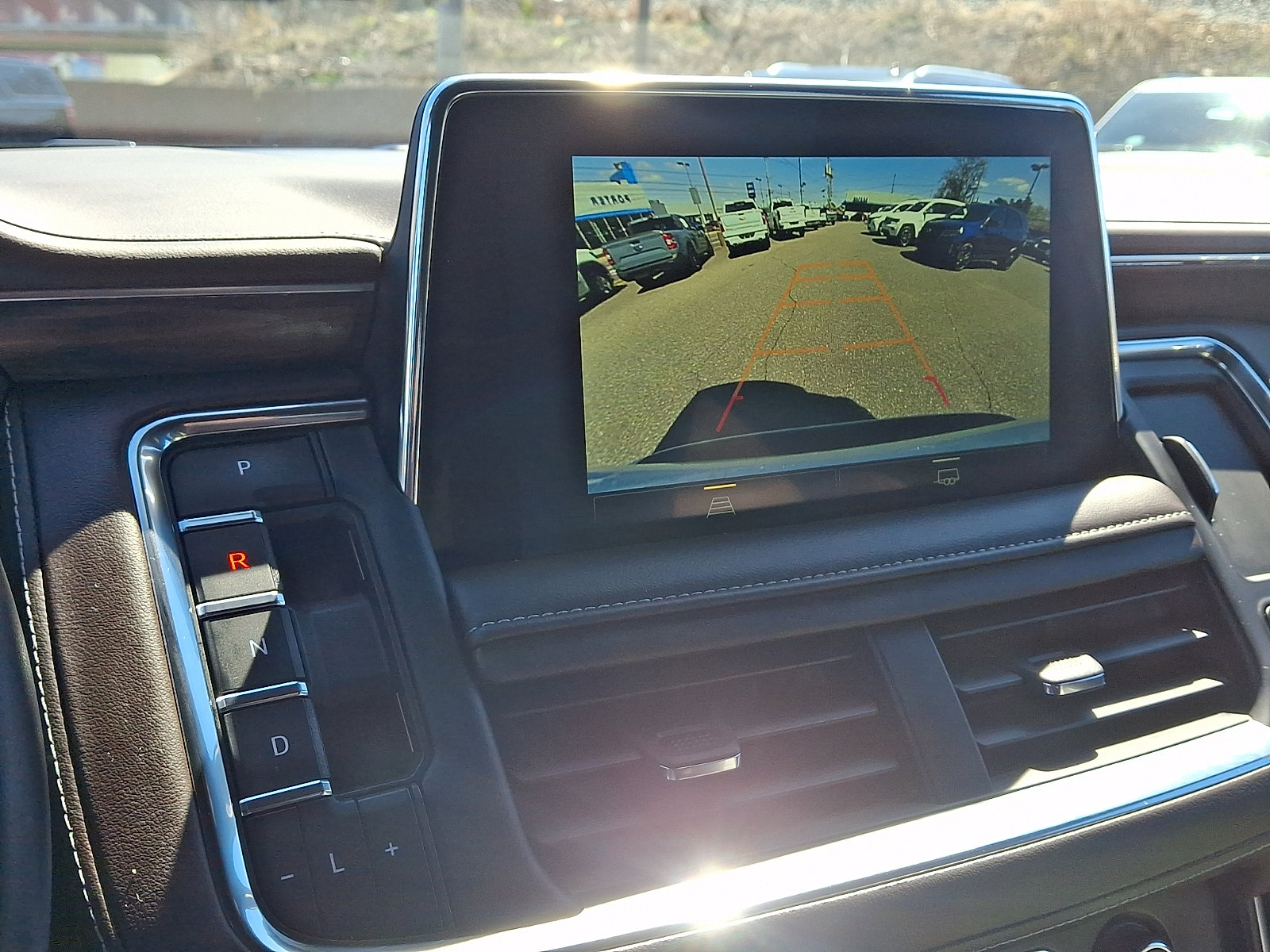 Used 2024 Chevrolet Tahoe LT image 19