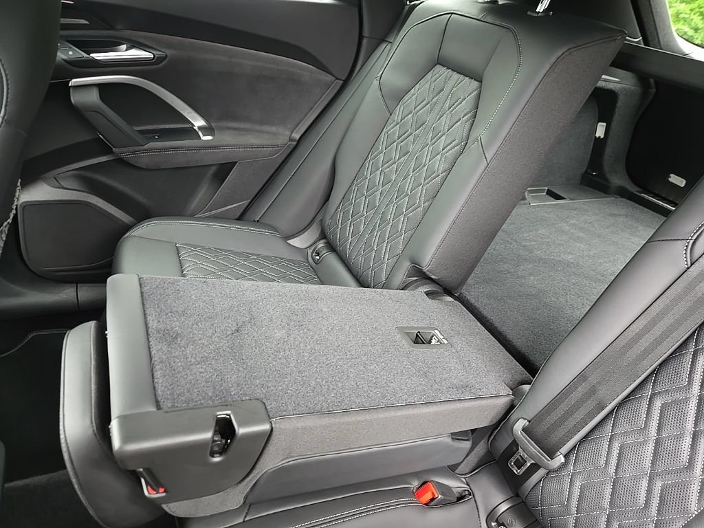 Used 2025 Audi SQ5 Premium Plus w/ Premium Plus Package AWD/4WD image 51