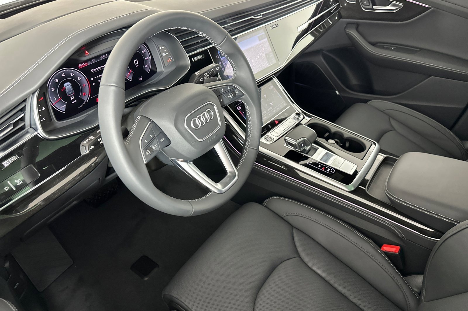 New 2026 Audi Q8 Prestige image 9