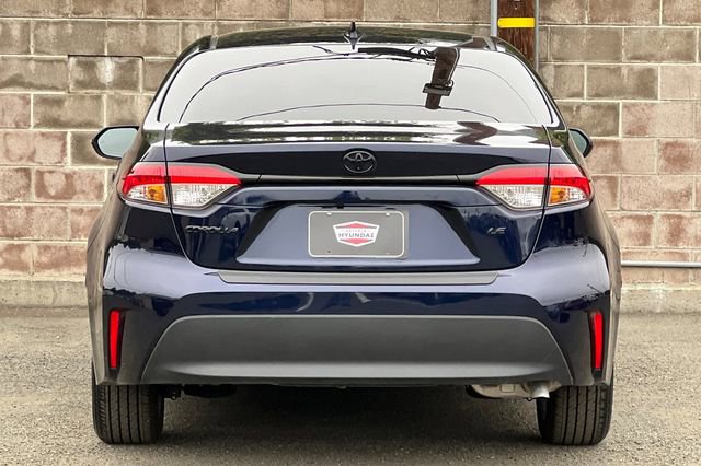 Used 2025 Toyota Corolla LE w/ LE Premium Package FWD image 7