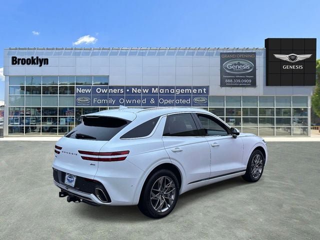 Used 2023 Genesis GV70 2.5T w/ Advanced Package image 2