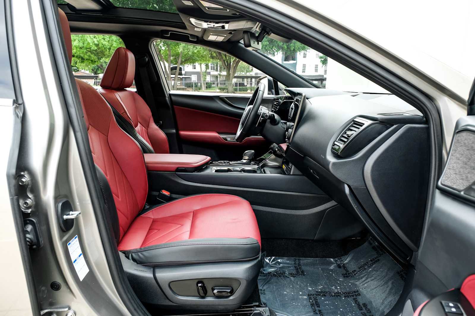 Used 2022 Lexus NX 350h AWD w/ Vision Package image 34