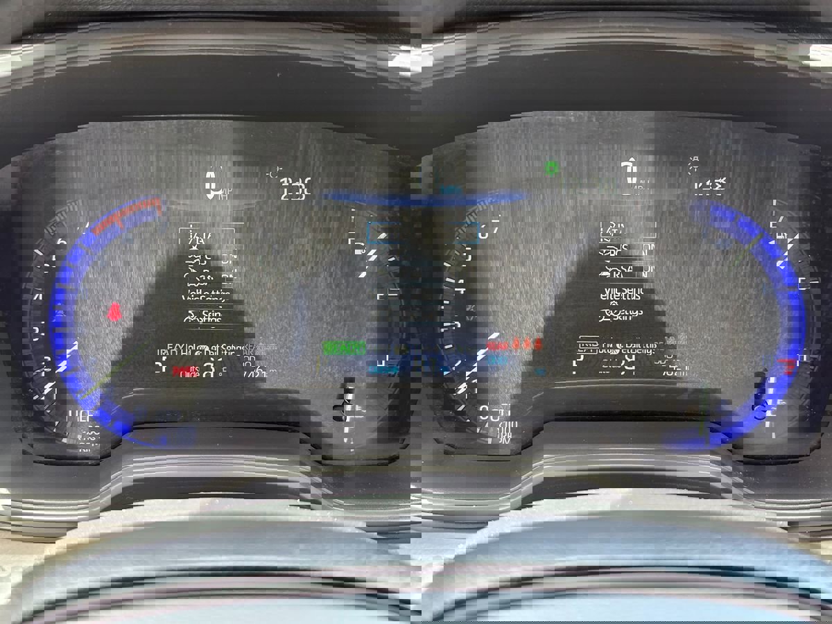 Used 2020 Toyota Corolla LE image 32