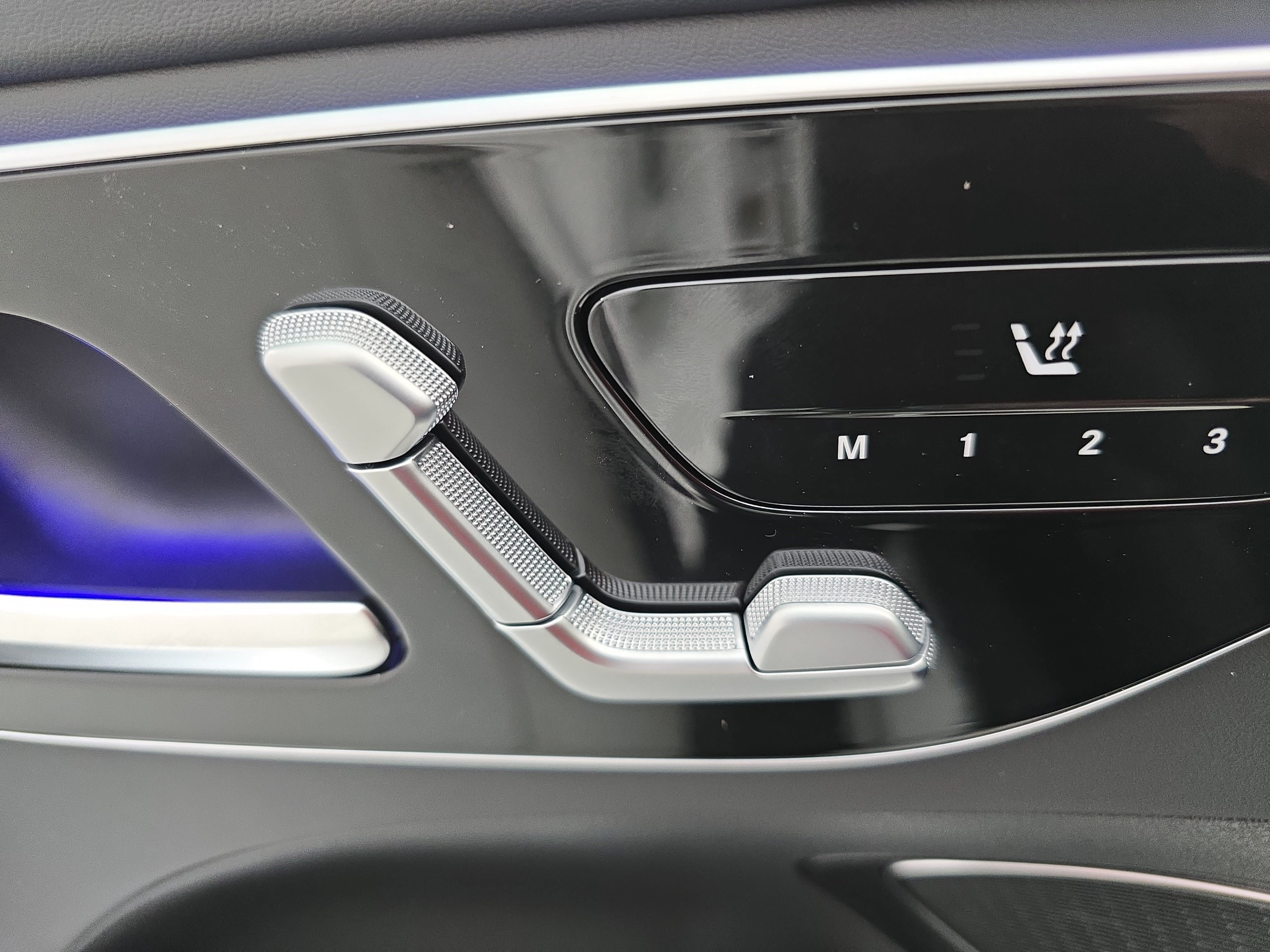 New 2026 Mercedes-Benz C 43 AMG 4MATIC Sedan image 29