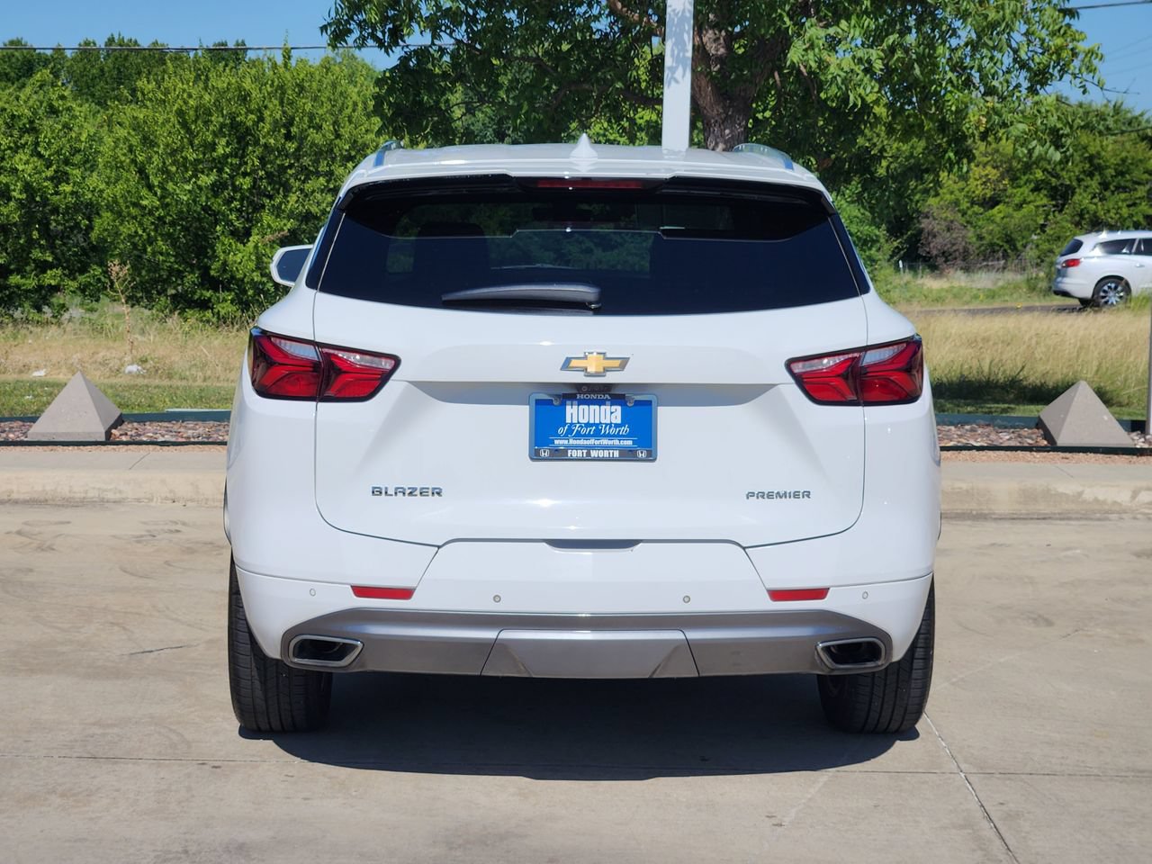 Used 2019 Chevrolet Blazer Premier w/ Driver Confidence II Package FWD image 6