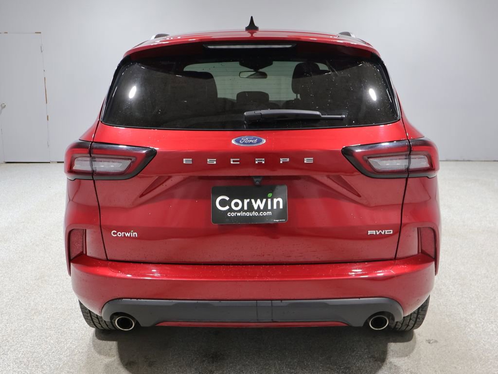 Used 2024 Ford Escape ST-Line image 3