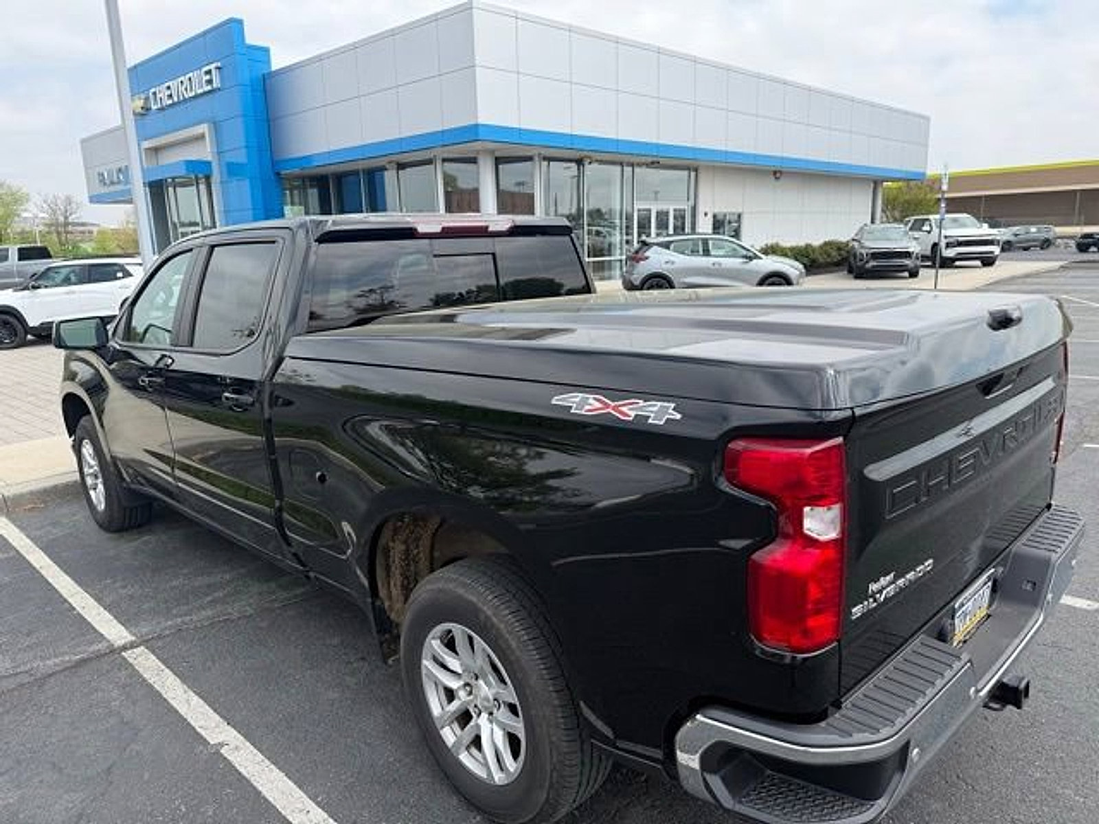 Used 2020 Chevrolet Silverado 1500 LT w/ All-Star Edition image 7