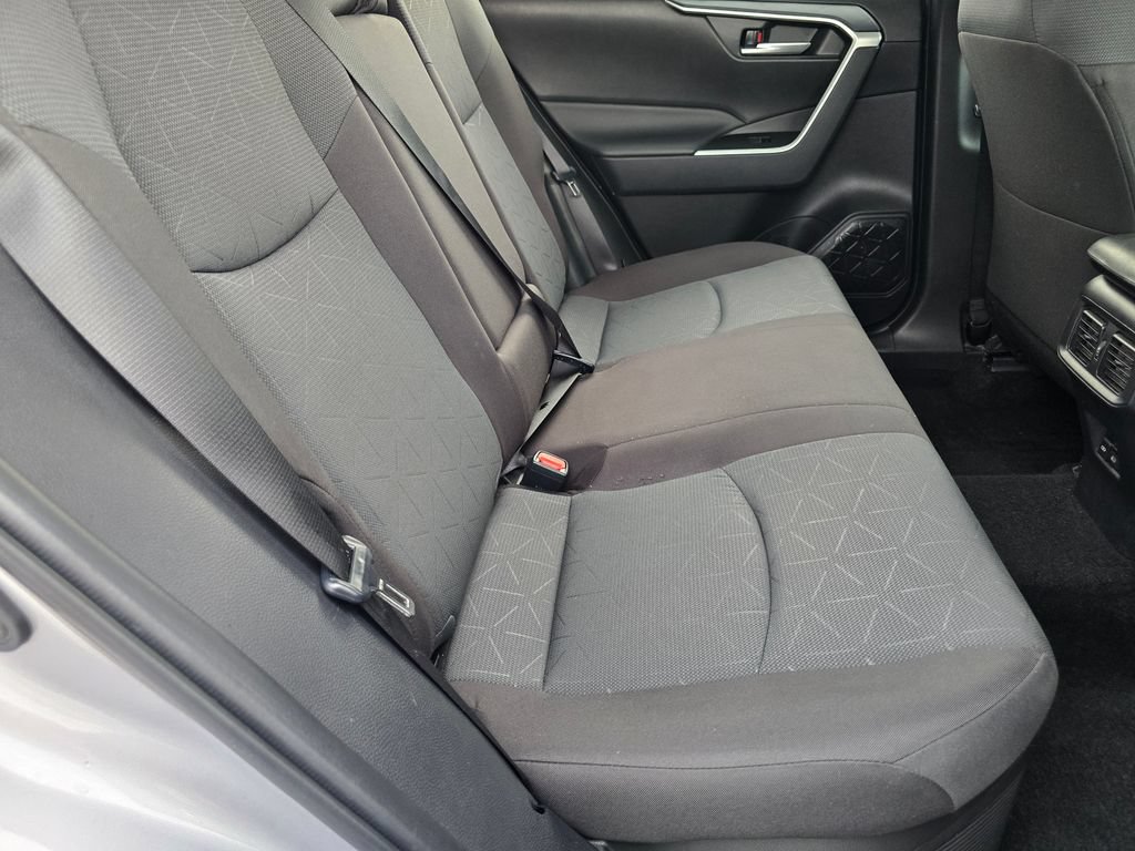 Certified 2025 Toyota RAV4 XLE AWD/4WD image 20