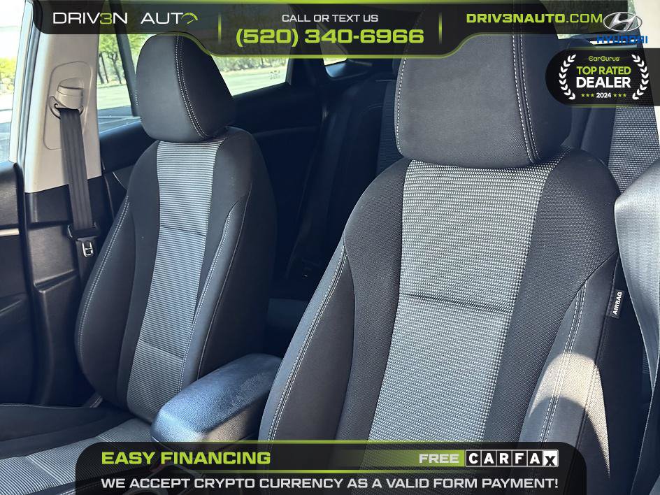 Used 2017 Hyundai Elantra GT FWD image 10