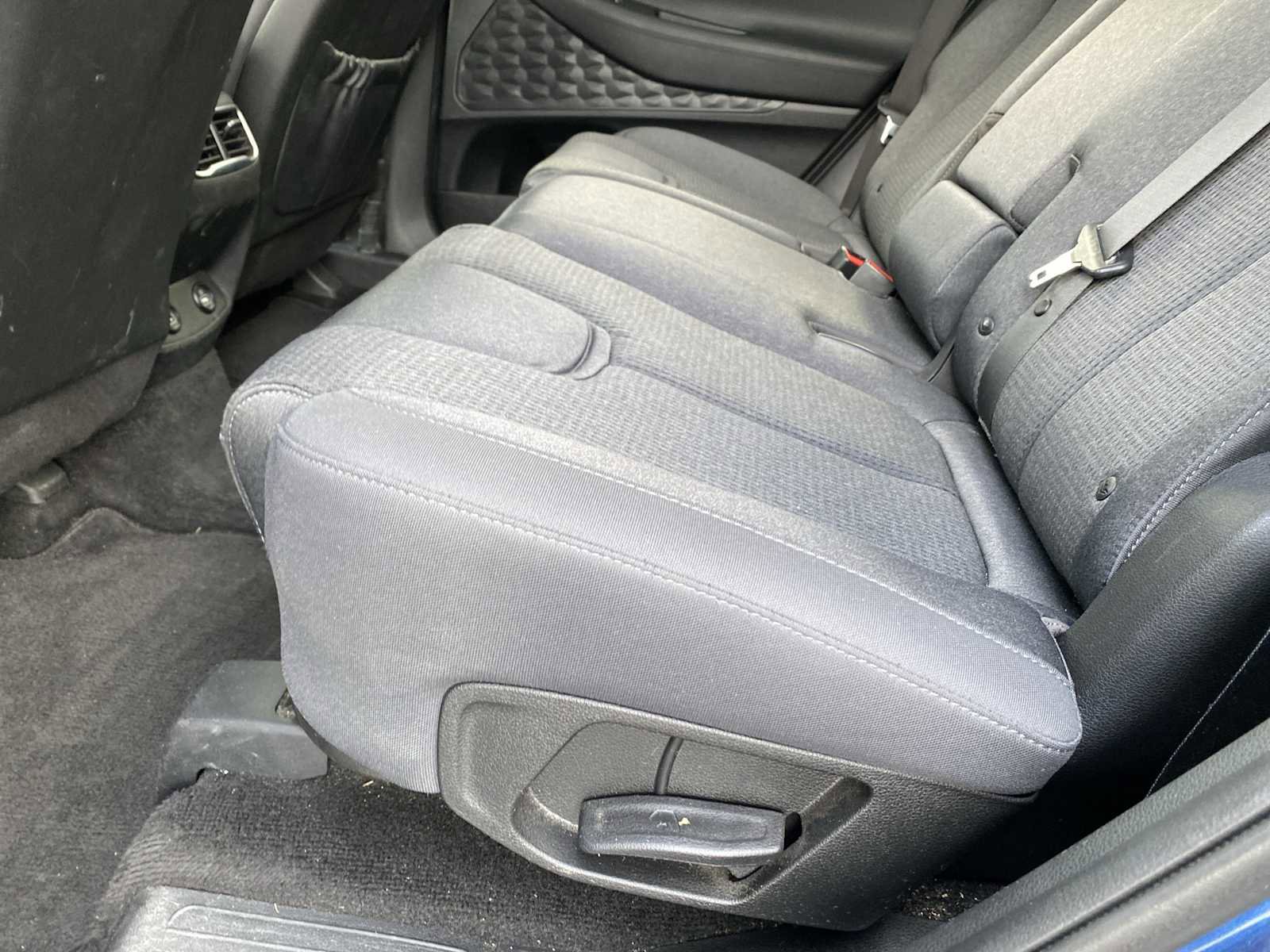 Certified 2022 Hyundai Santa Fe SEL w/ Cargo Package image 29