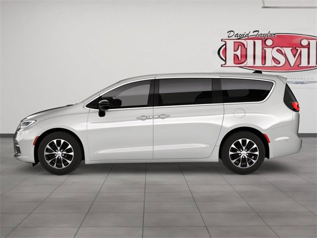 New 2026 Chrysler Pacifica Select image 3