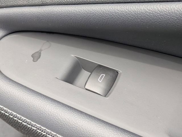 New 2026 Chevrolet Blazer EV LT image 33