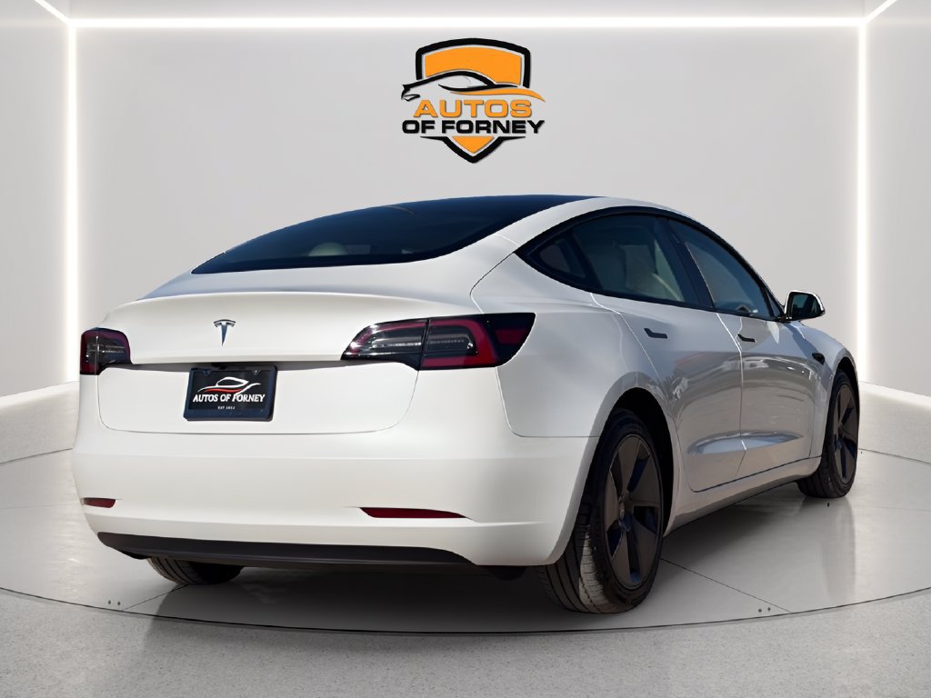 Used 2023 Tesla Model 3 Standard Range RWD image 4