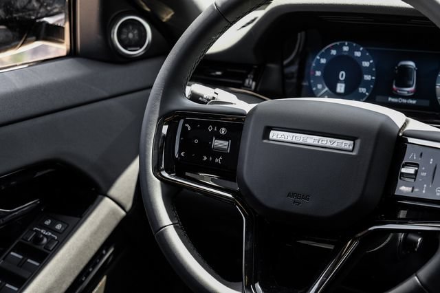 New 2026 Land Rover Range Rover Evoque S AWD/4WD image 23