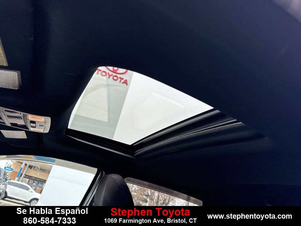 Used 2017 Toyota Tacoma TRD Off-Road image 23