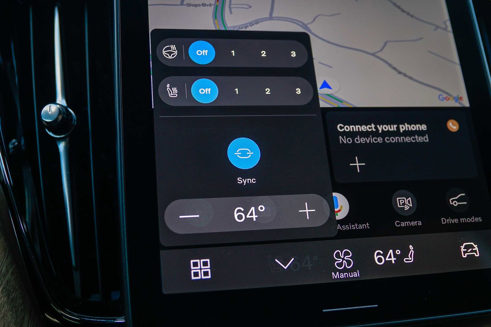 Used 2026 Volvo XC60 B5 Plus w/ Protection Package Premier image 28