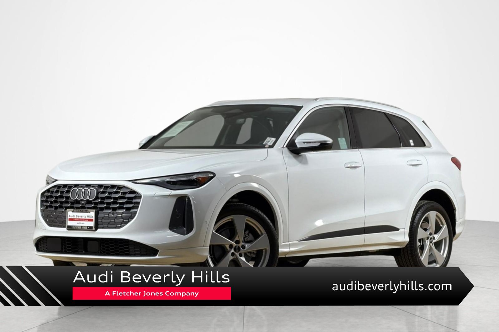 Used 2025 Audi Q5 Premium Plus w/ Premium Plus AWD/4WD image 1