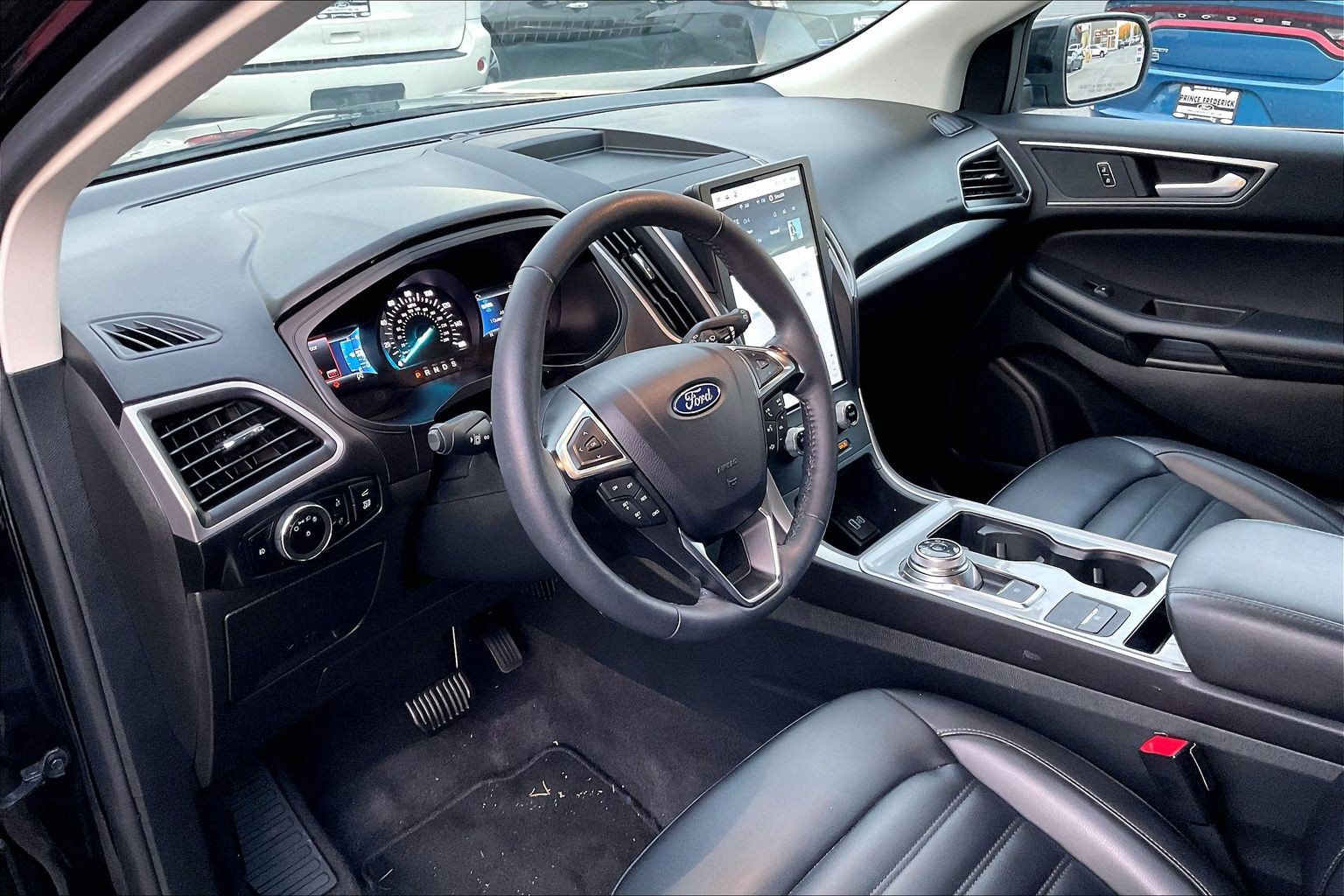 Certified 2024 Ford Edge SEL w/ Convenience Package AWD/4WD image 14