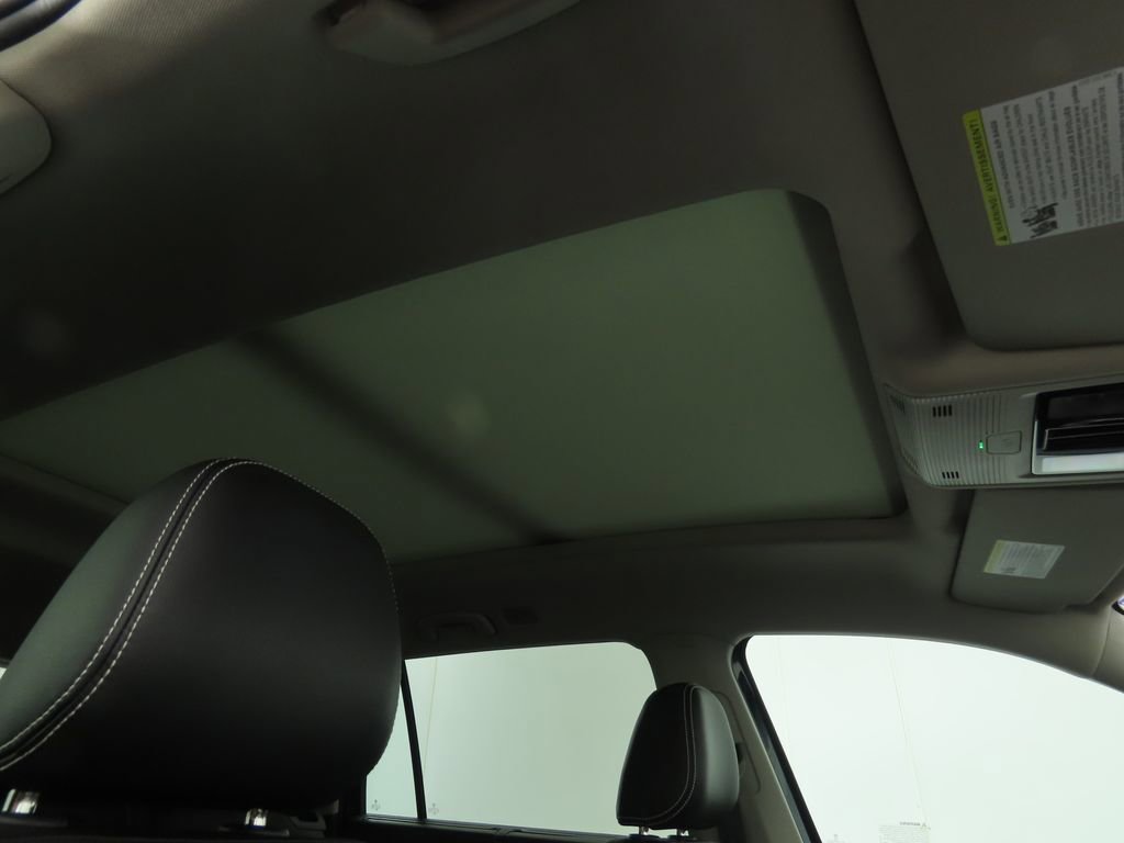 Certified 2024 Volkswagen Atlas SEL image 17