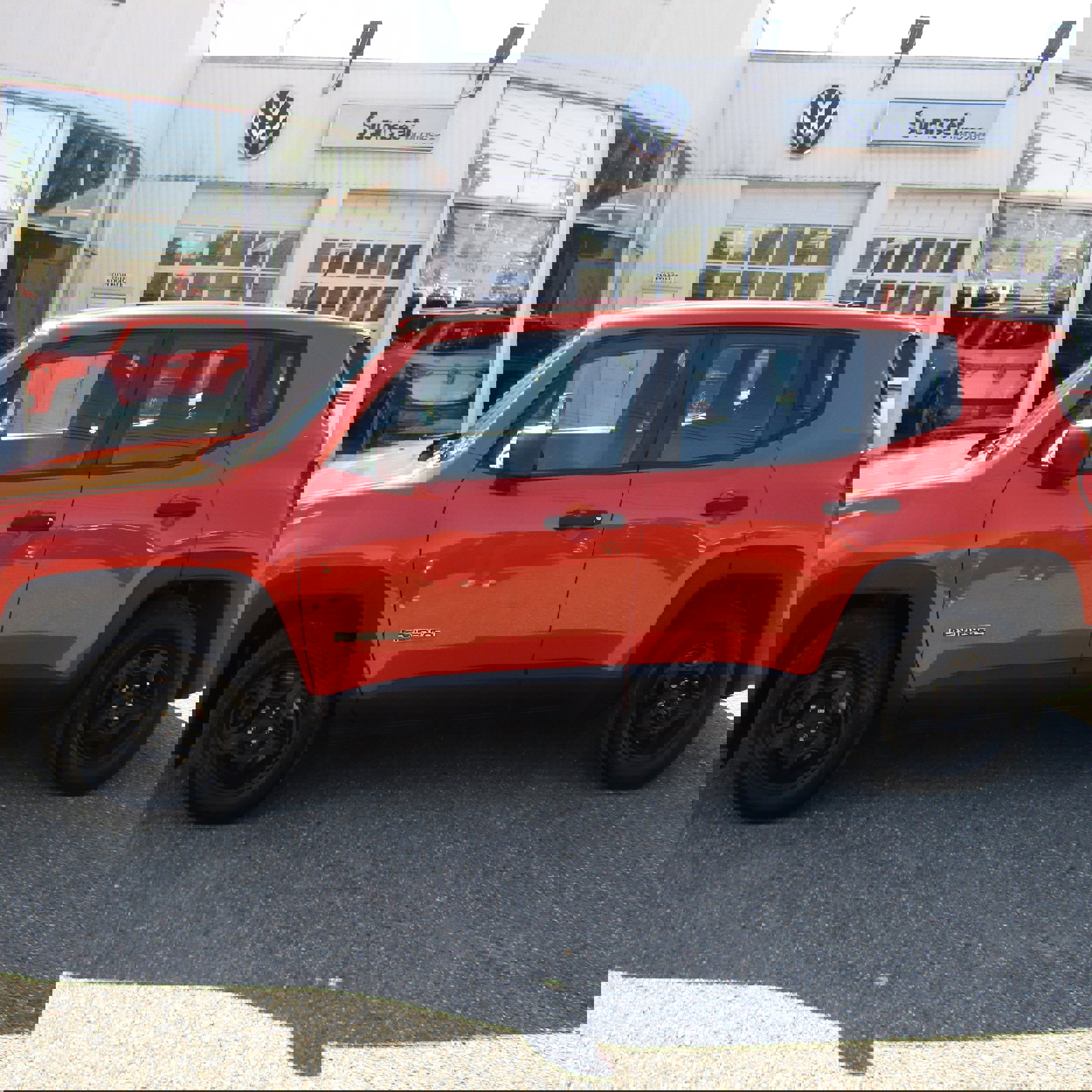 Used 2019 Jeep Renegade Sport image 1