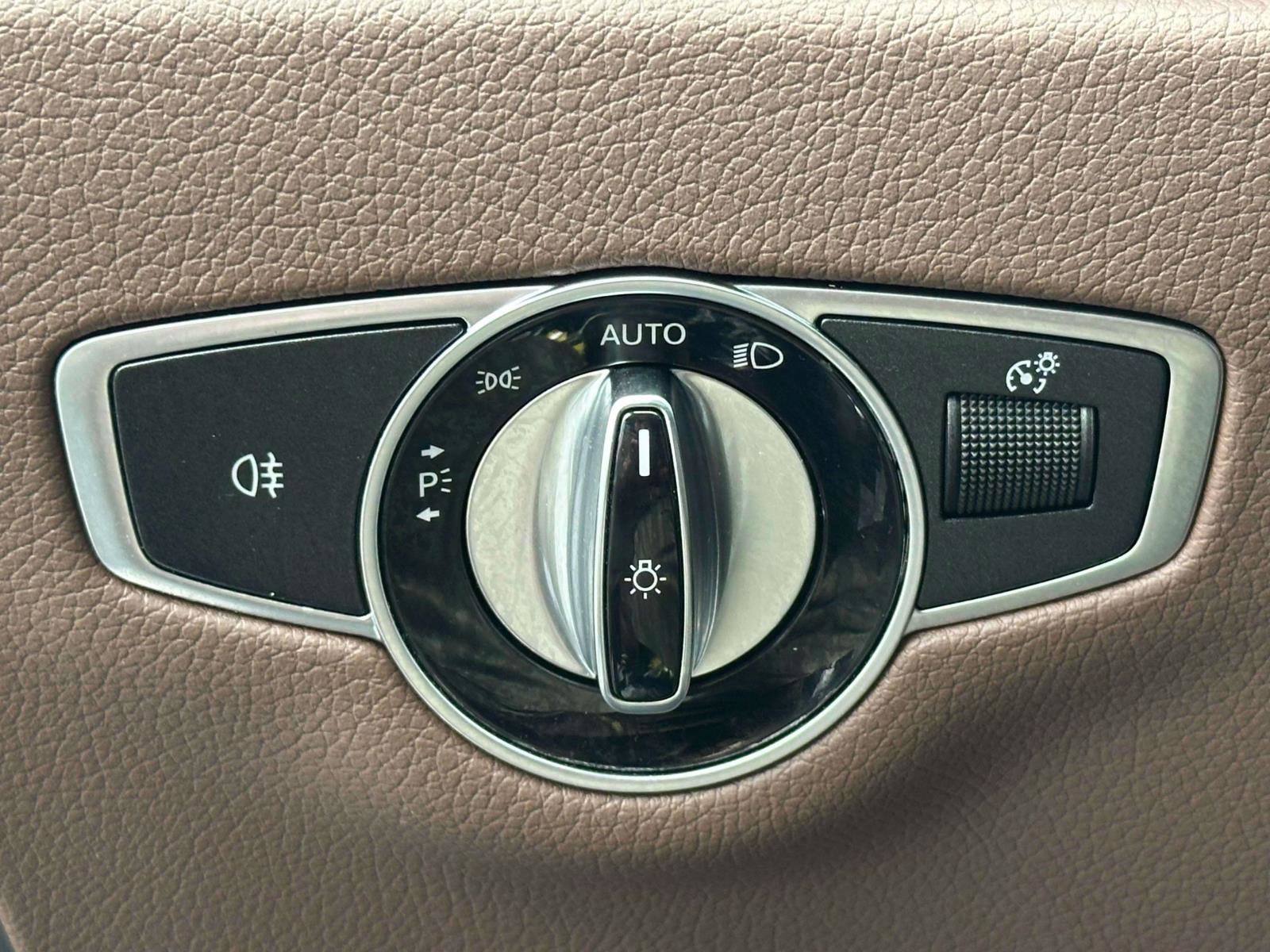 Used 2019 Mercedes-Benz E 63 AMG S image 18