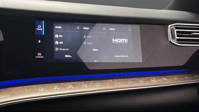 Used 2023 Jeep Grand Wagoneer 4WD w/ Flexible Seating Group image 42