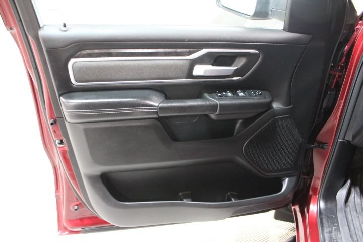 Used 2019 RAM 1500 Big Horn AWD/4WD image 14