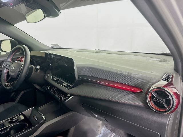 Used 2025 Chevrolet Equinox RS image 31