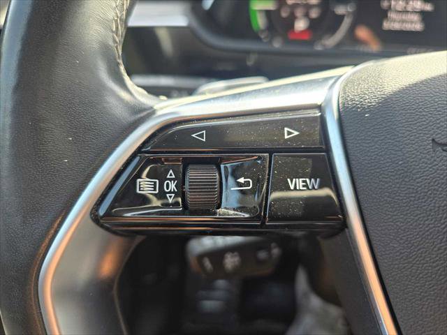 Used 2024 Audi Q8 e-tron Prestige w/ Prestige Package image 34