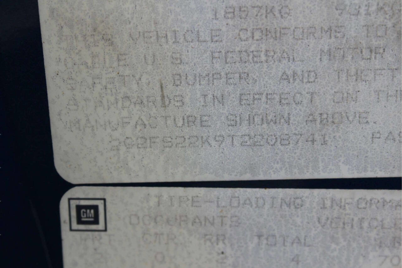 Used 1996 Pontiac Firebird Coupe RWD image 10