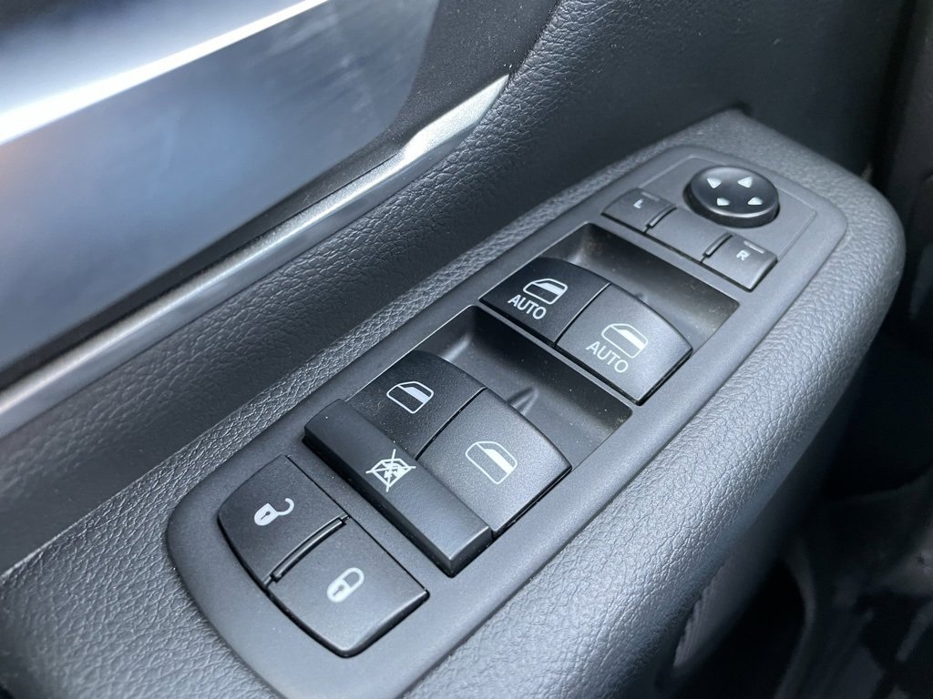 Used 2019 RAM 1500 Big Horn image 25