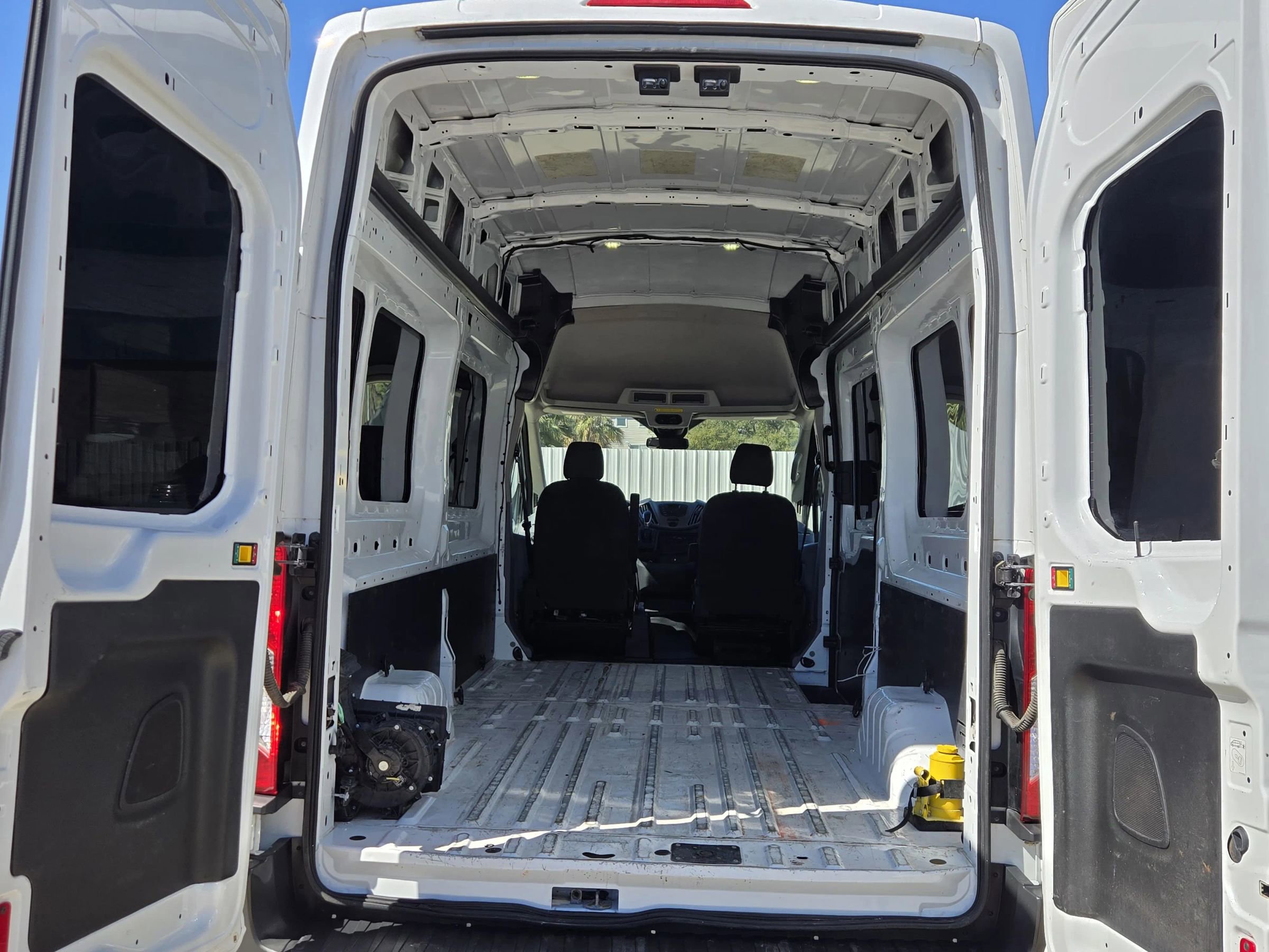 Used 2017 Ford Transit 350 148 High Roof image 27