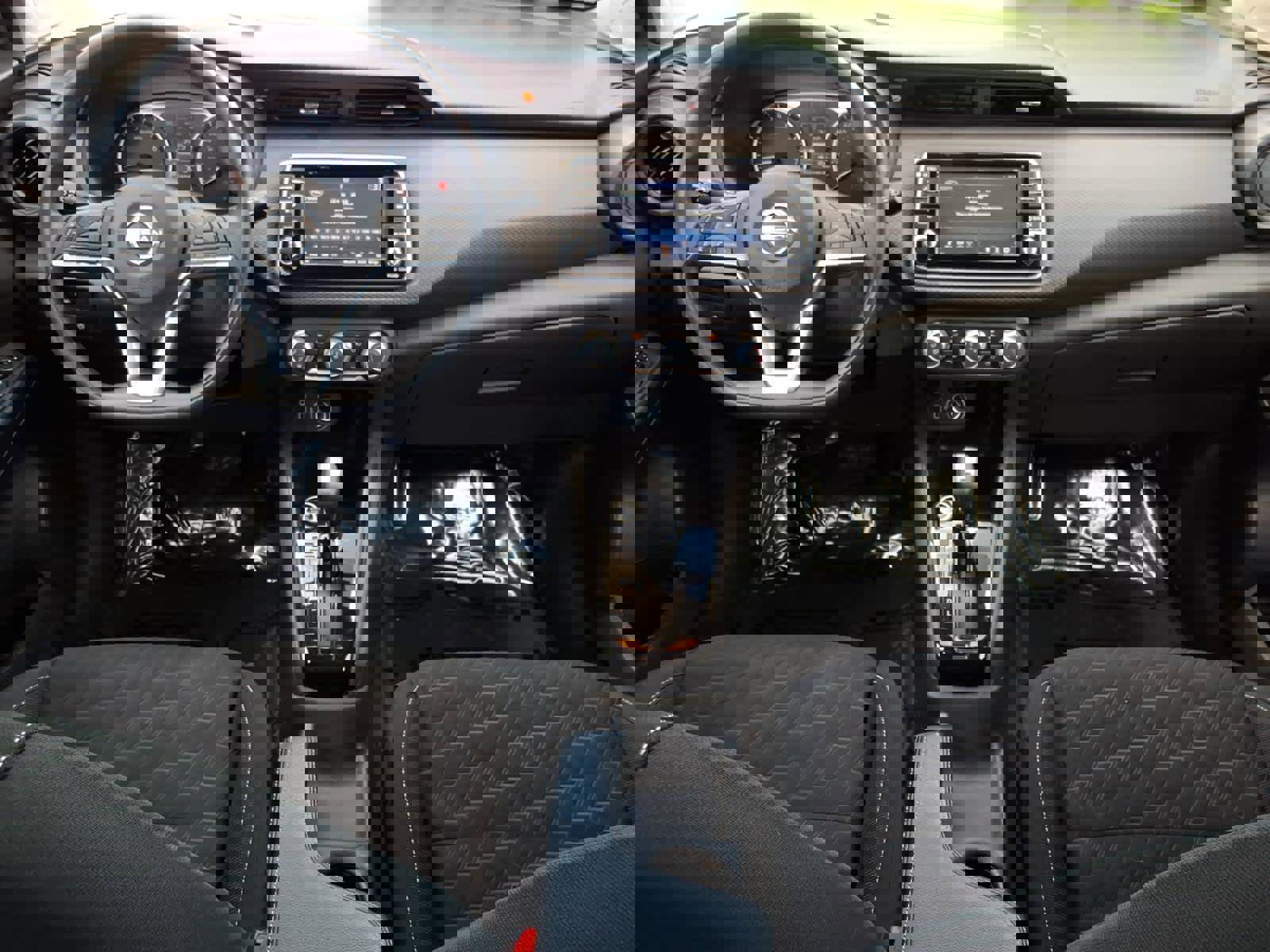 Used 2022 Nissan Kicks S image 27