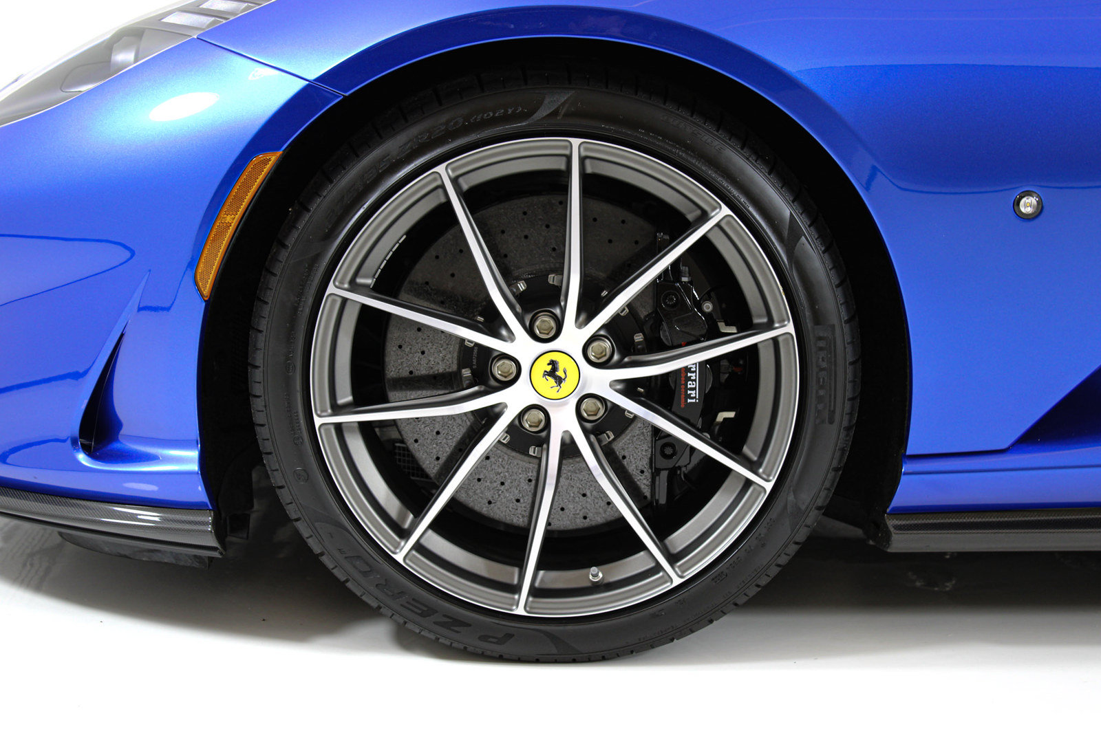 Certified 2022 Ferrari 812 GTS RWD image 57