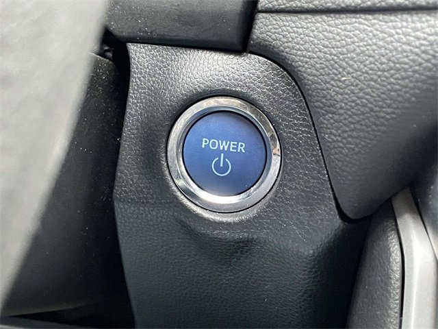 Used 2022 Toyota RAV4 XLE image 25