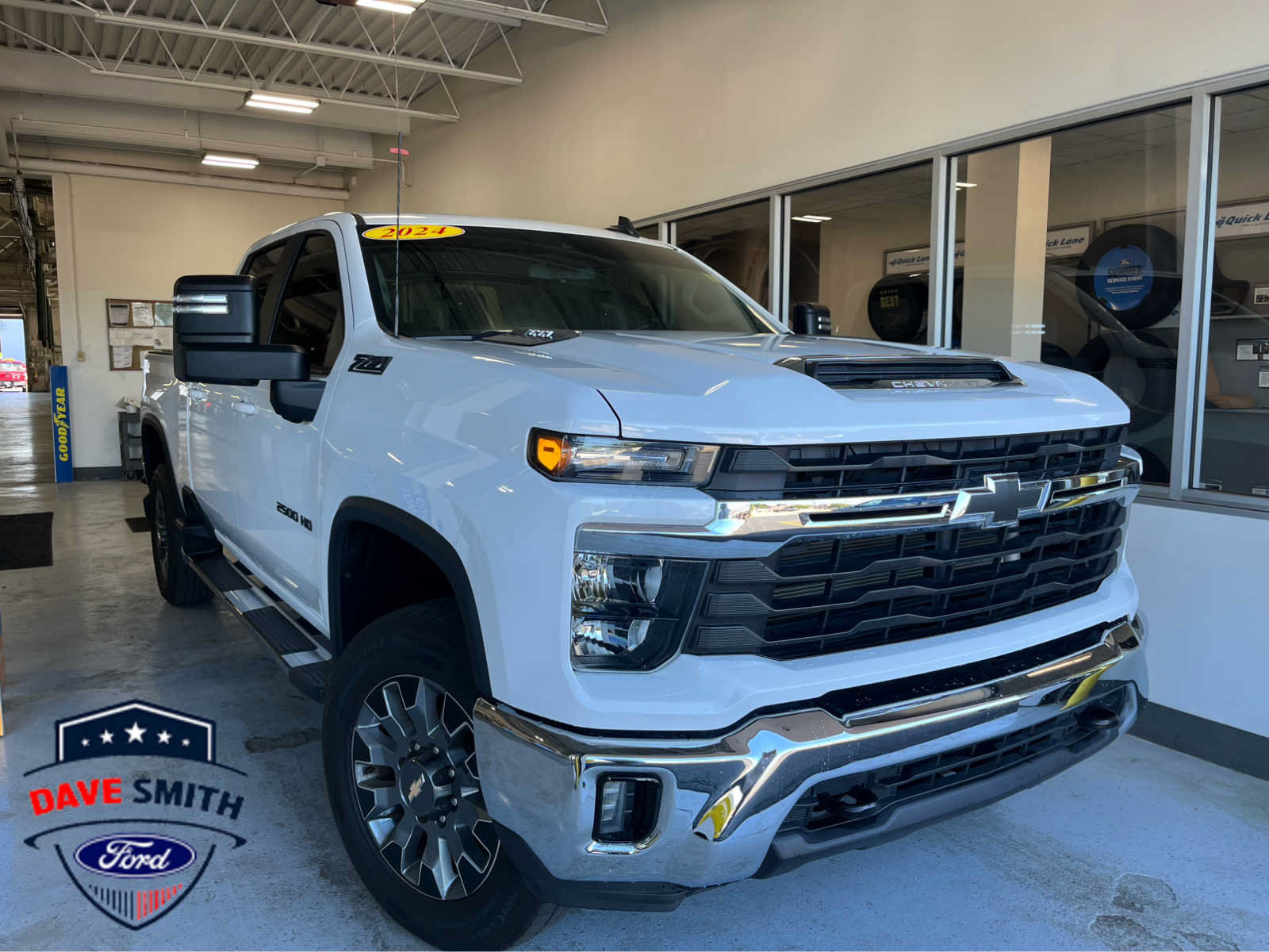 Used 2024 Chevrolet Silverado 2500 LT w/ Convenience Package