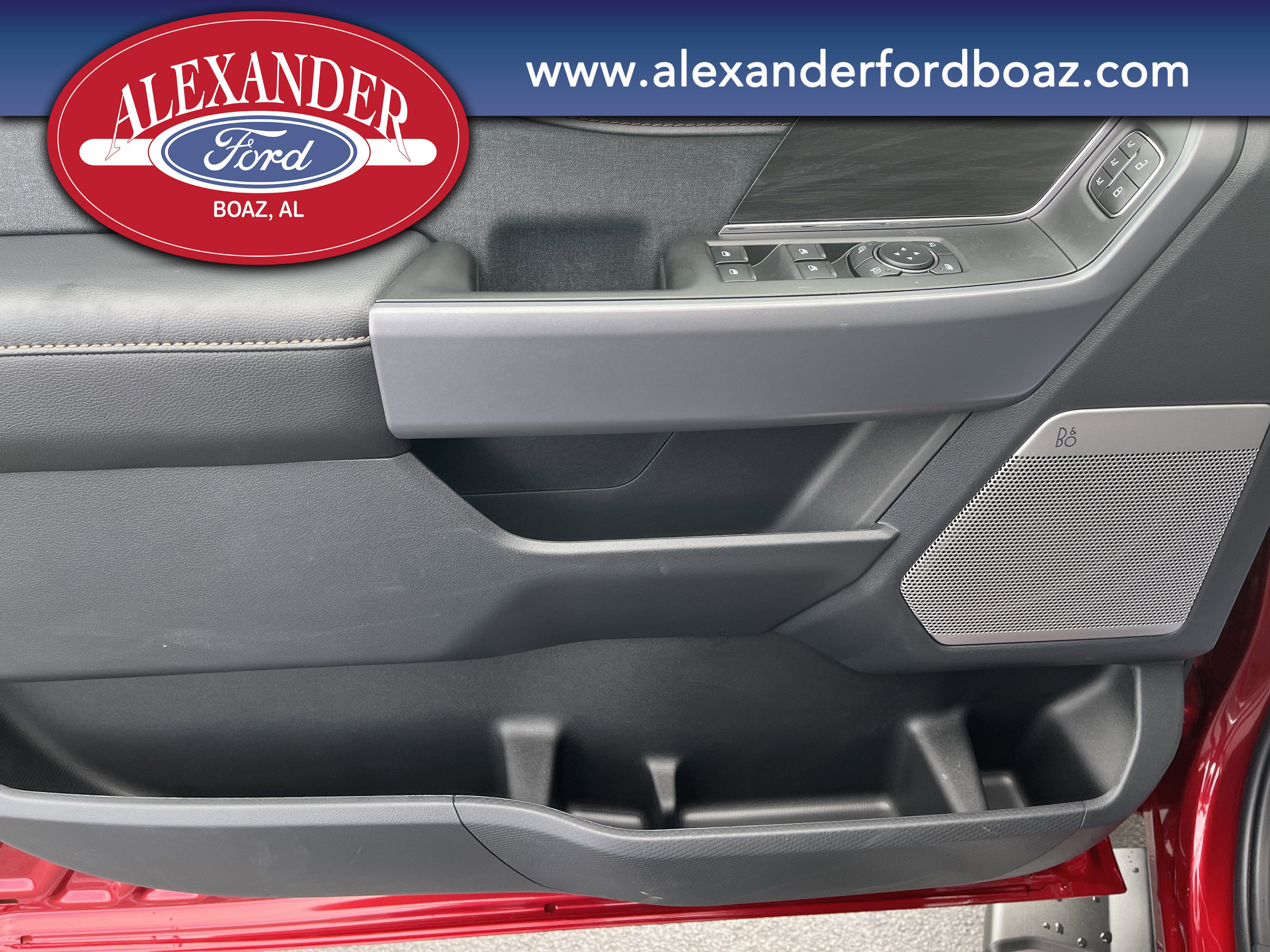 New 2026 Ford F150 Lariat w/ Equipment Group 501A Mid image 13